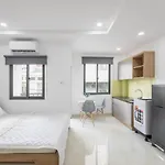 May\'S Happy House